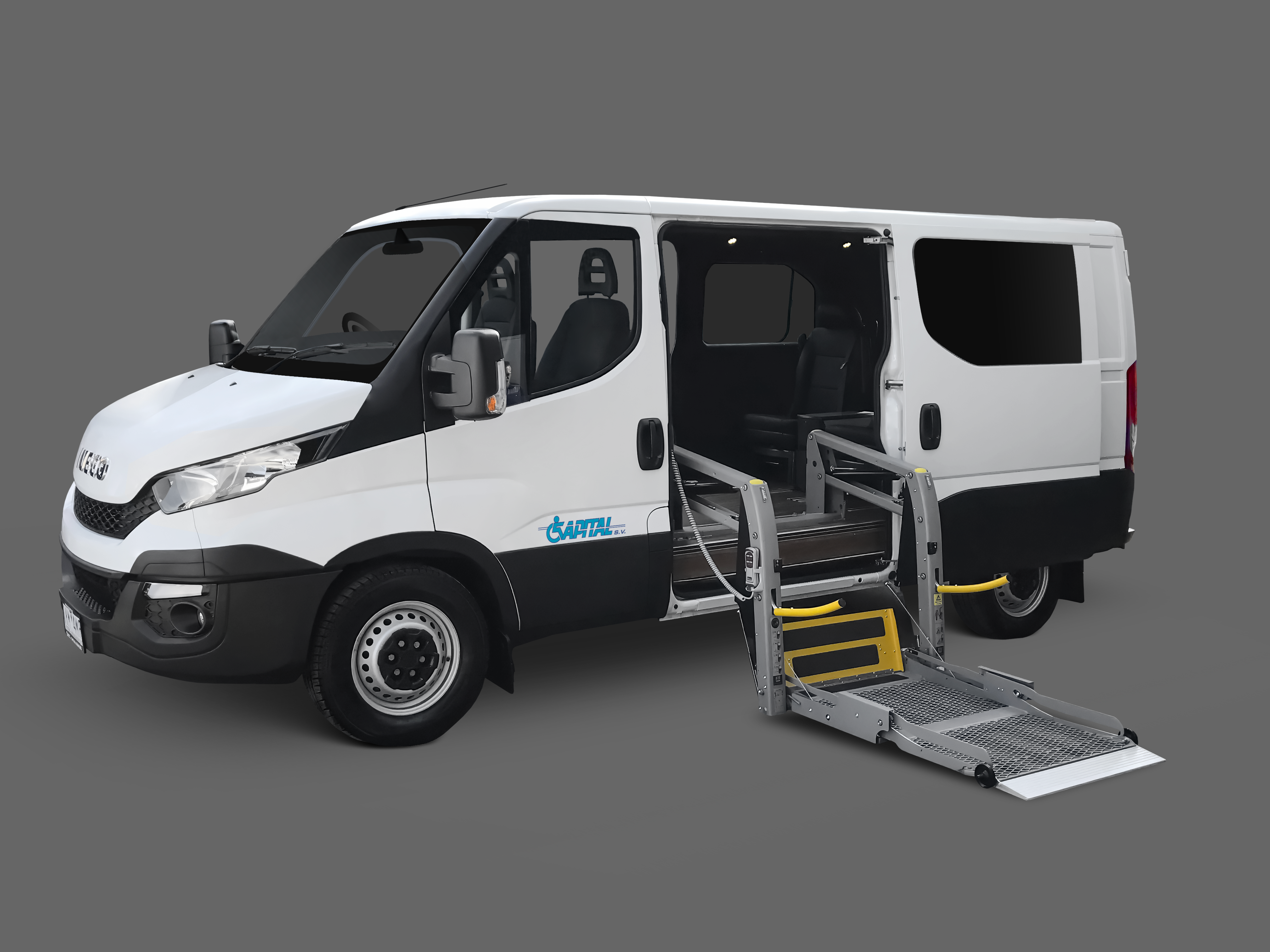 Iveco Daily MWB Ramp out